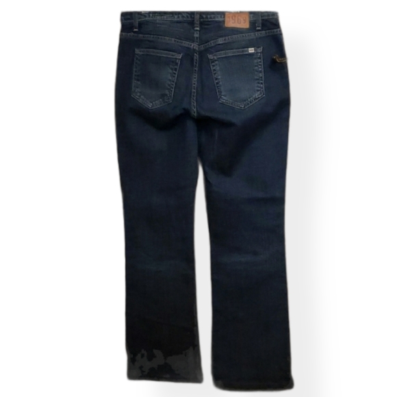 GAP 1969 woman's jeans. - Picture 2 of 2